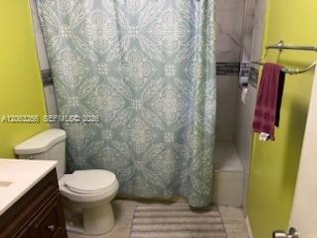 11041 SW 166th Ter, Miami, FL 33157