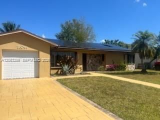 11041 SW 166th Ter, Miami, FL 33157
