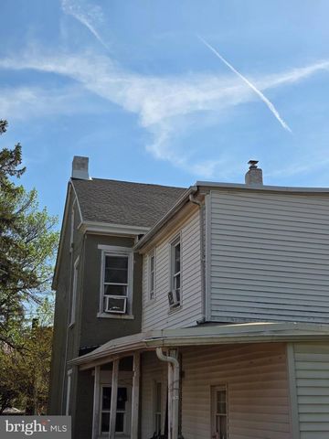 427 WALNUT ST, Pottstown, PA 19464