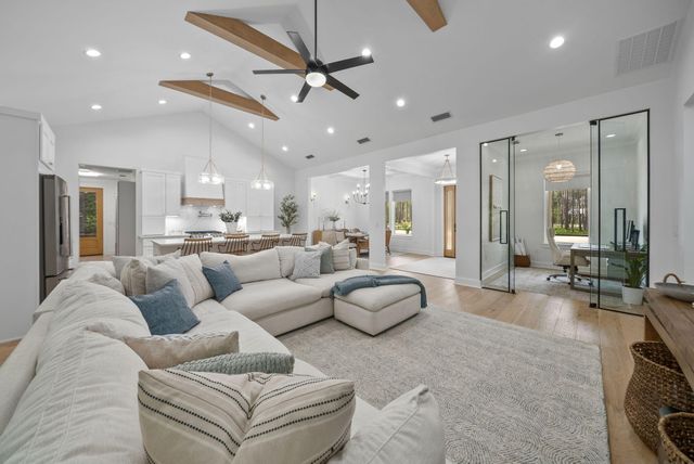 6331 Turkey Cove Lane, Panama City Beach, FL 32413