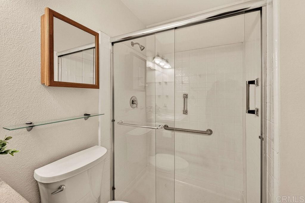 Image 16 of property listing at 10943 Martinique Way, San Diego, CA 92126