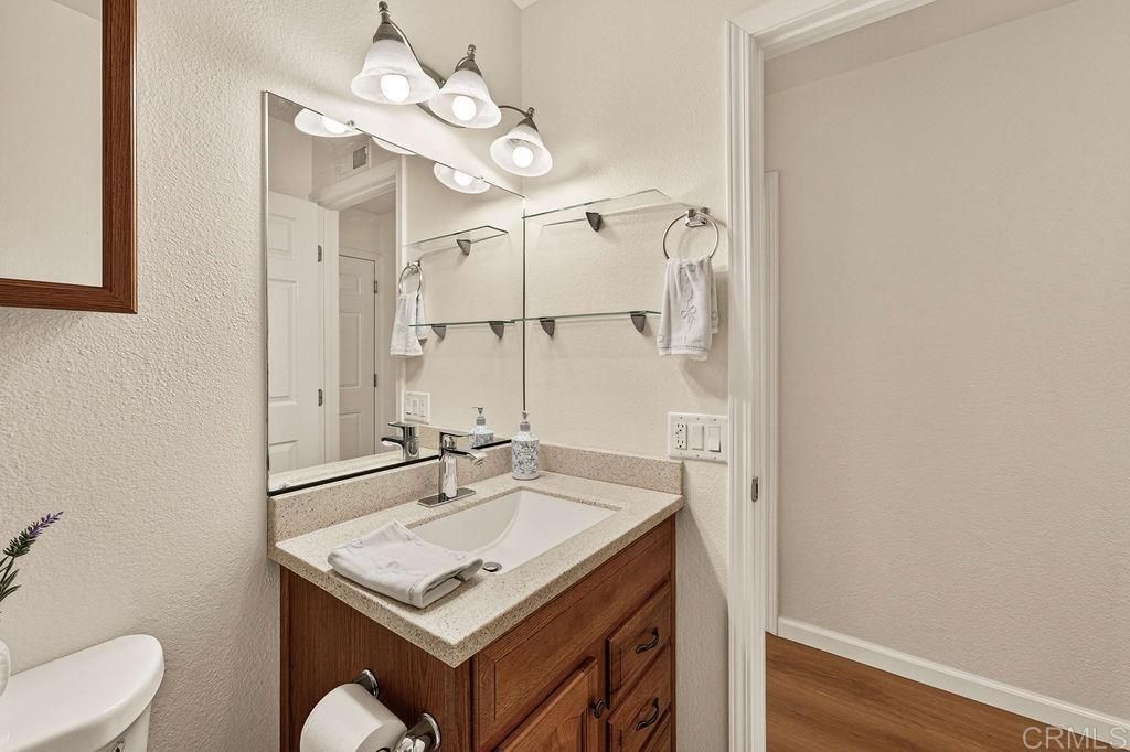 Image 25 of property listing at 10943 Martinique Way, San Diego, CA 92126