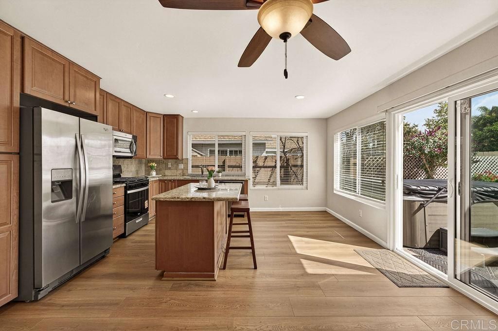 Image 29 of property listing at 10943 Martinique Way, San Diego, CA 92126