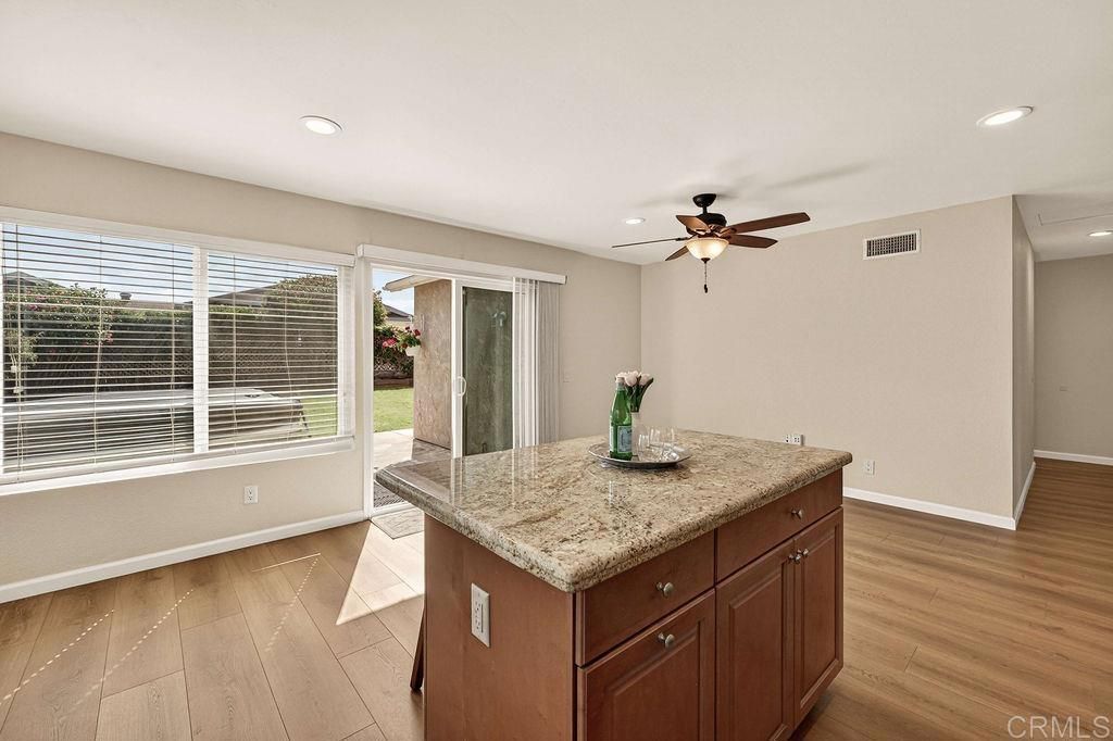 Image 33 of property listing at 10943 Martinique Way, San Diego, CA 92126