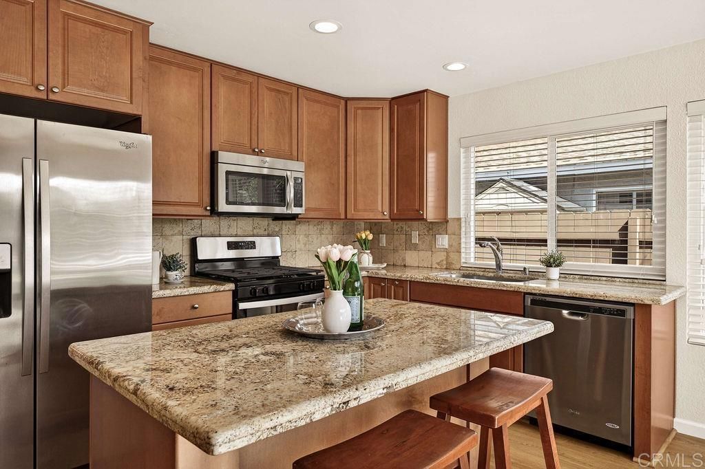 Image 34 of property listing at 10943 Martinique Way, San Diego, CA 92126