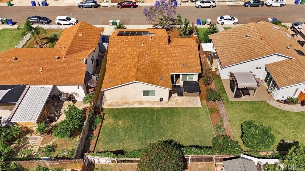 Image 42 of property listing at 10943 Martinique Way, San Diego, CA 92126