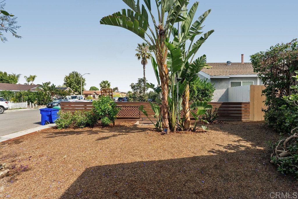 Image 47 of property listing at 10943 Martinique Way, San Diego, CA 92126