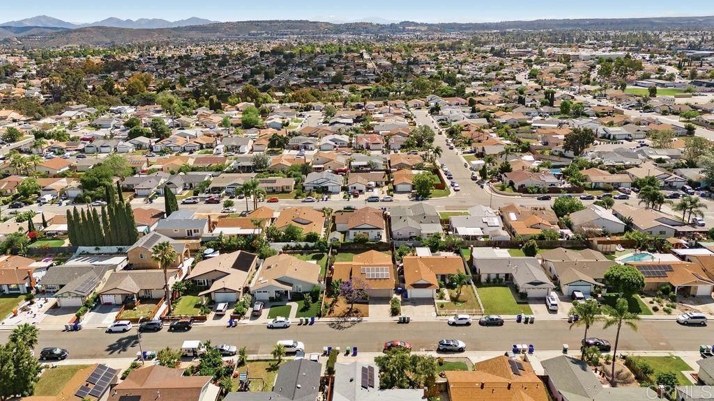 Image 51 of property listing at 10943 Martinique Way, San Diego, CA 92126