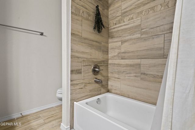 325 SAMUEL VISTA Street, Horizon City, TX 79928