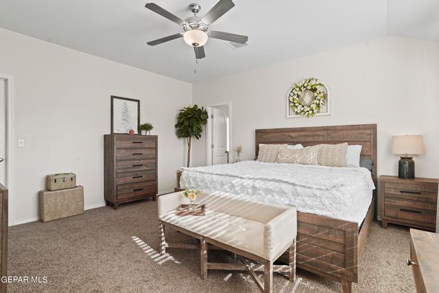 325 SAMUEL VISTA Street, Horizon City, TX 79928