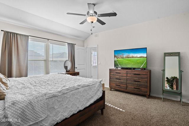 325 SAMUEL VISTA Street, Horizon City, TX 79928