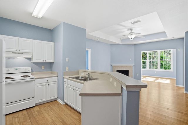 60 Fenwick Hall Allee Alley 935, Johns Island, SC 29455