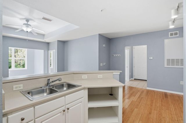 60 Fenwick Hall Allee Alley 935, Johns Island, SC 29455