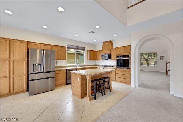 625 Bighorn Creek Street, Henderson, NV 89002
