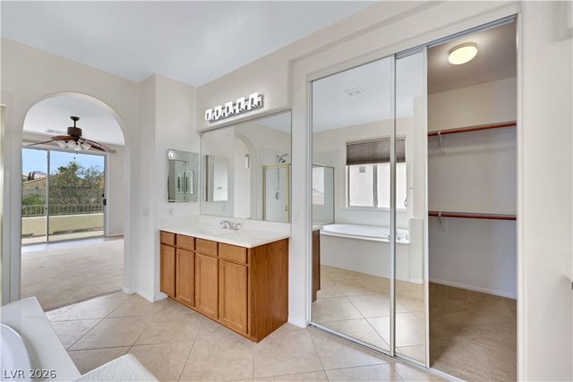625 Bighorn Creek Street, Henderson, NV 89002