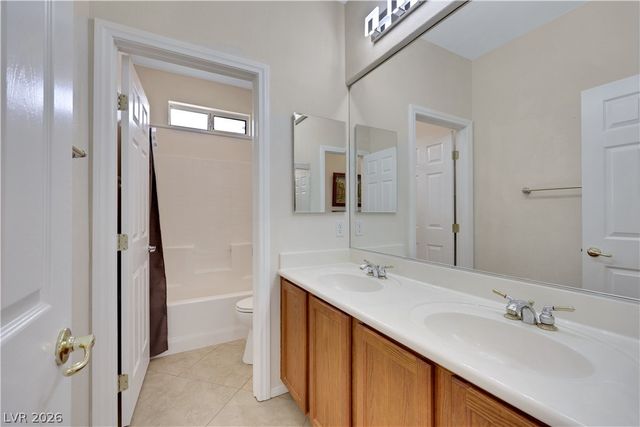 625 Bighorn Creek Street, Henderson, NV 89002