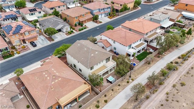 625 Bighorn Creek Street, Henderson, NV 89002