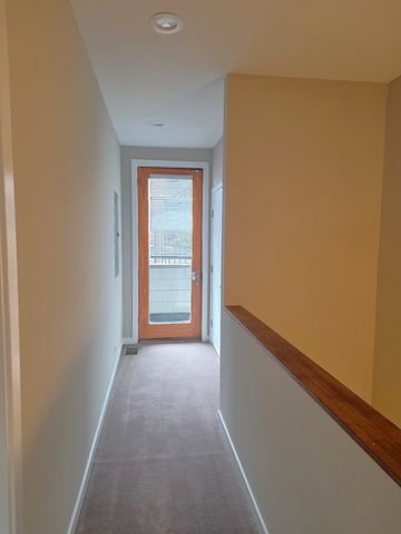 1708 S Desplaines Street 1, Chicago, IL 60616