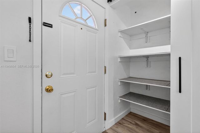 1501 NE 191st St C212, Miami, FL 33179