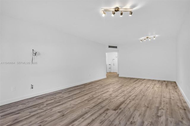 1501 NE 191st St C212, Miami, FL 33179