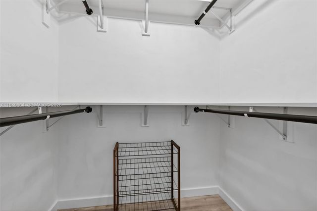 1501 NE 191st St C212, Miami, FL 33179