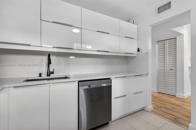 1501 NE 191st St C212, Miami, FL 33179