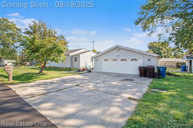 2113 Spaulding Road, Monroe, MI 48162