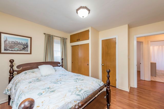 3315 Emmaus Avenue, Zion, IL 60099