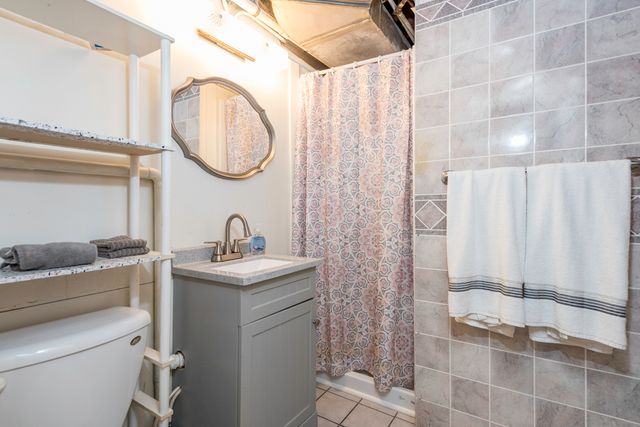 3315 Emmaus Avenue, Zion, IL 60099