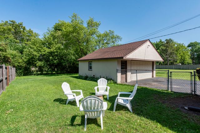 3315 Emmaus Avenue, Zion, IL 60099
