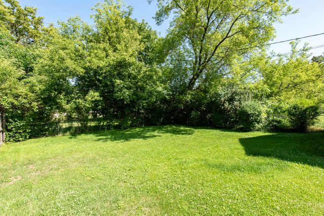 3315 Emmaus Avenue, Zion, IL 60099