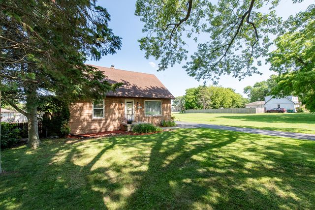 3315 Emmaus Avenue, Zion, IL 60099