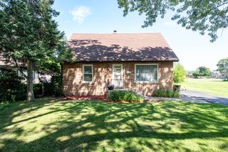 3315 Emmaus Avenue, Zion, IL 60099