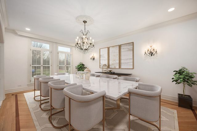 3481 Bradley Court, Highland Park, IL 60035