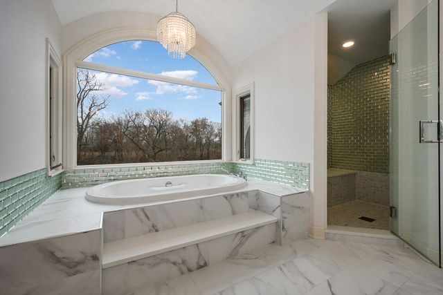 3481 Bradley Court, Highland Park, IL 60035