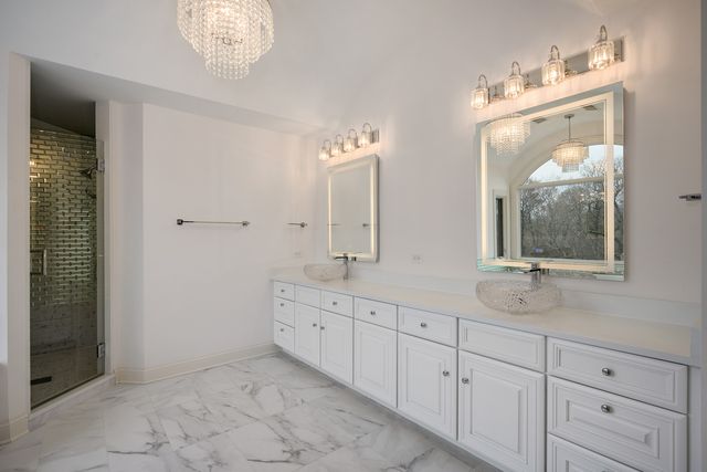 3481 Bradley Court, Highland Park, IL 60035