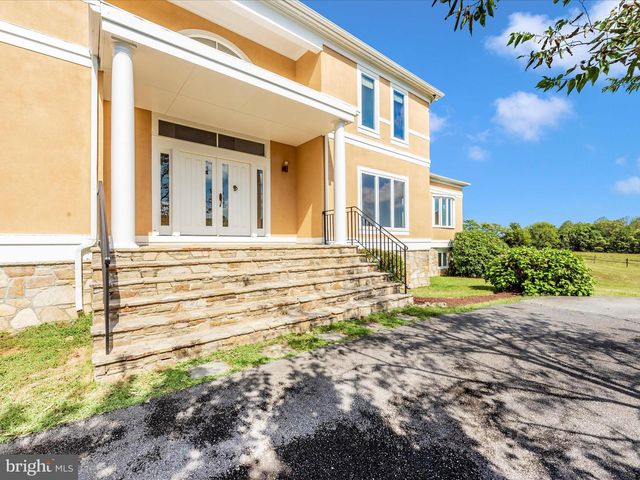 12 BARLEY FIELD, Dickerson, MD 20842