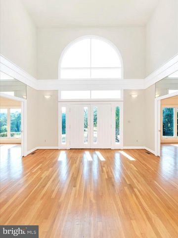 12 BARLEY FIELD, Dickerson, MD 20842