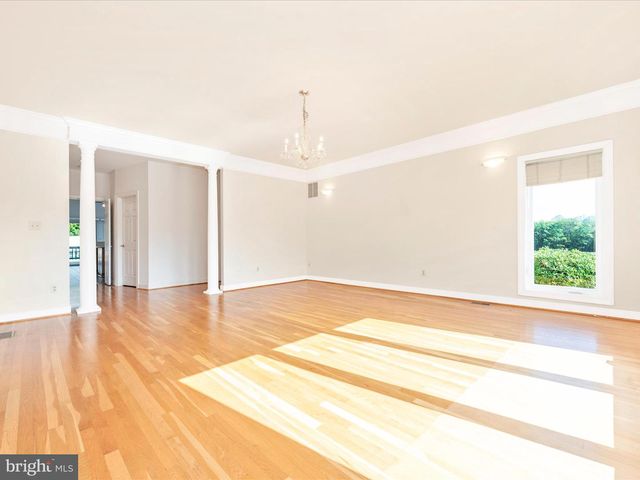 12 BARLEY FIELD, Dickerson, MD 20842