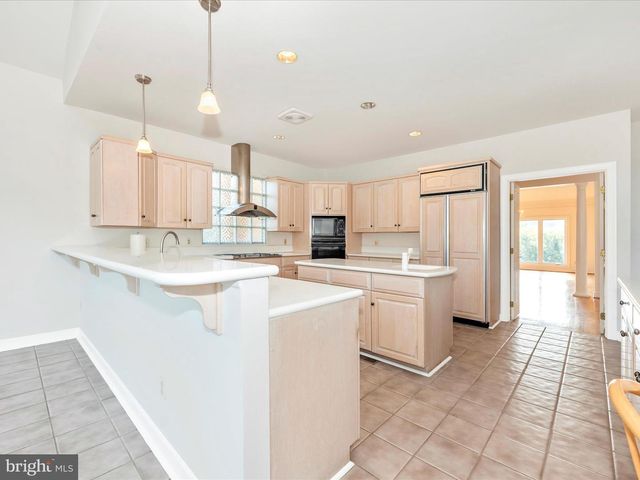 12 BARLEY FIELD, Dickerson, MD 20842