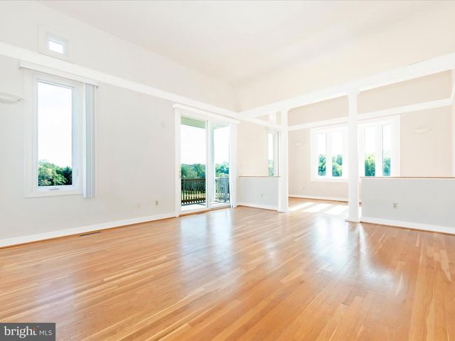 12 BARLEY FIELD, Dickerson, MD 20842