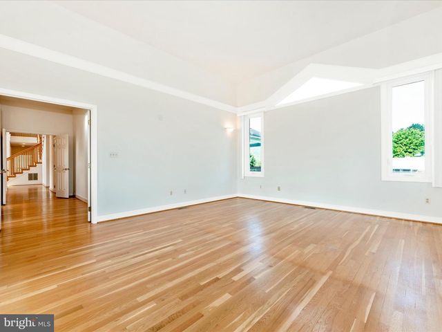 12 BARLEY FIELD, Dickerson, MD 20842