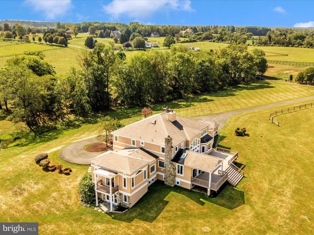 12 BARLEY FIELD, Dickerson, MD 20842