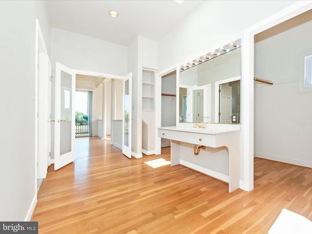 12 BARLEY FIELD, Dickerson, MD 20842