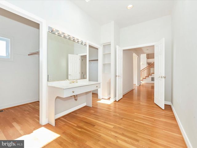 12 BARLEY FIELD, Dickerson, MD 20842