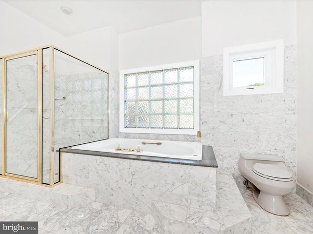 12 BARLEY FIELD, Dickerson, MD 20842