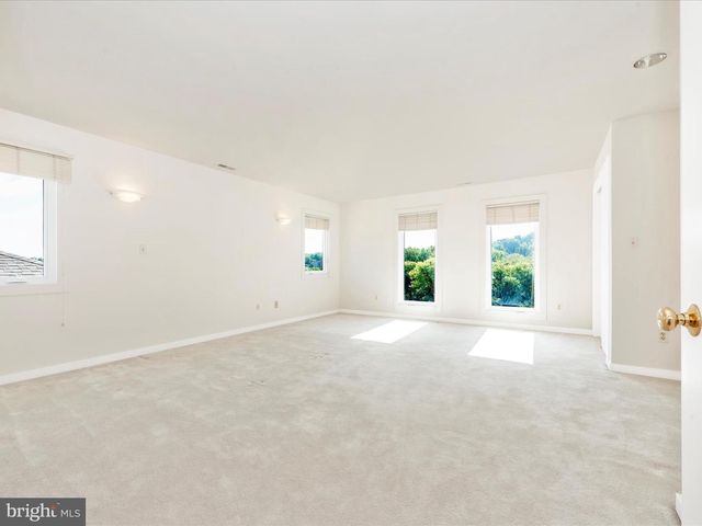 12 BARLEY FIELD, Dickerson, MD 20842