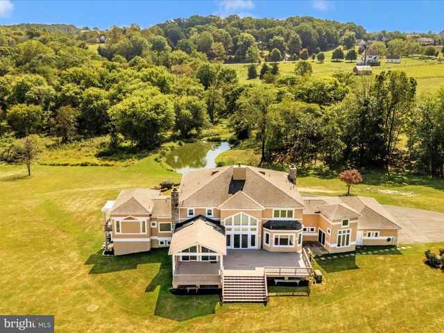 12 BARLEY FIELD, Dickerson, MD 20842