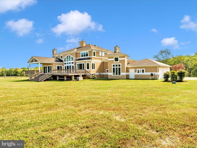 12 BARLEY FIELD, Dickerson, MD 20842