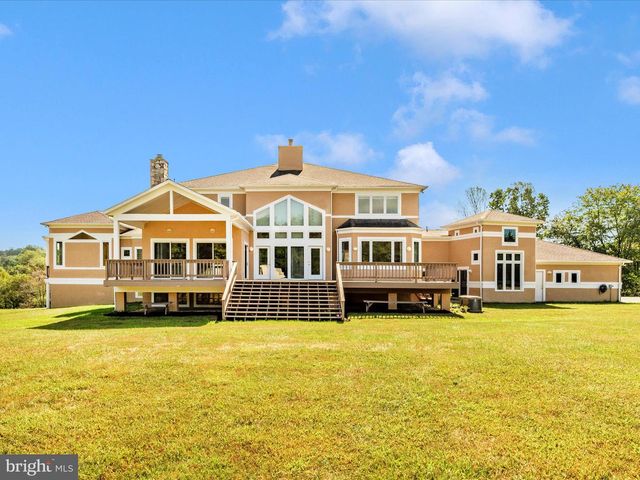 12 BARLEY FIELD, Dickerson, MD 20842